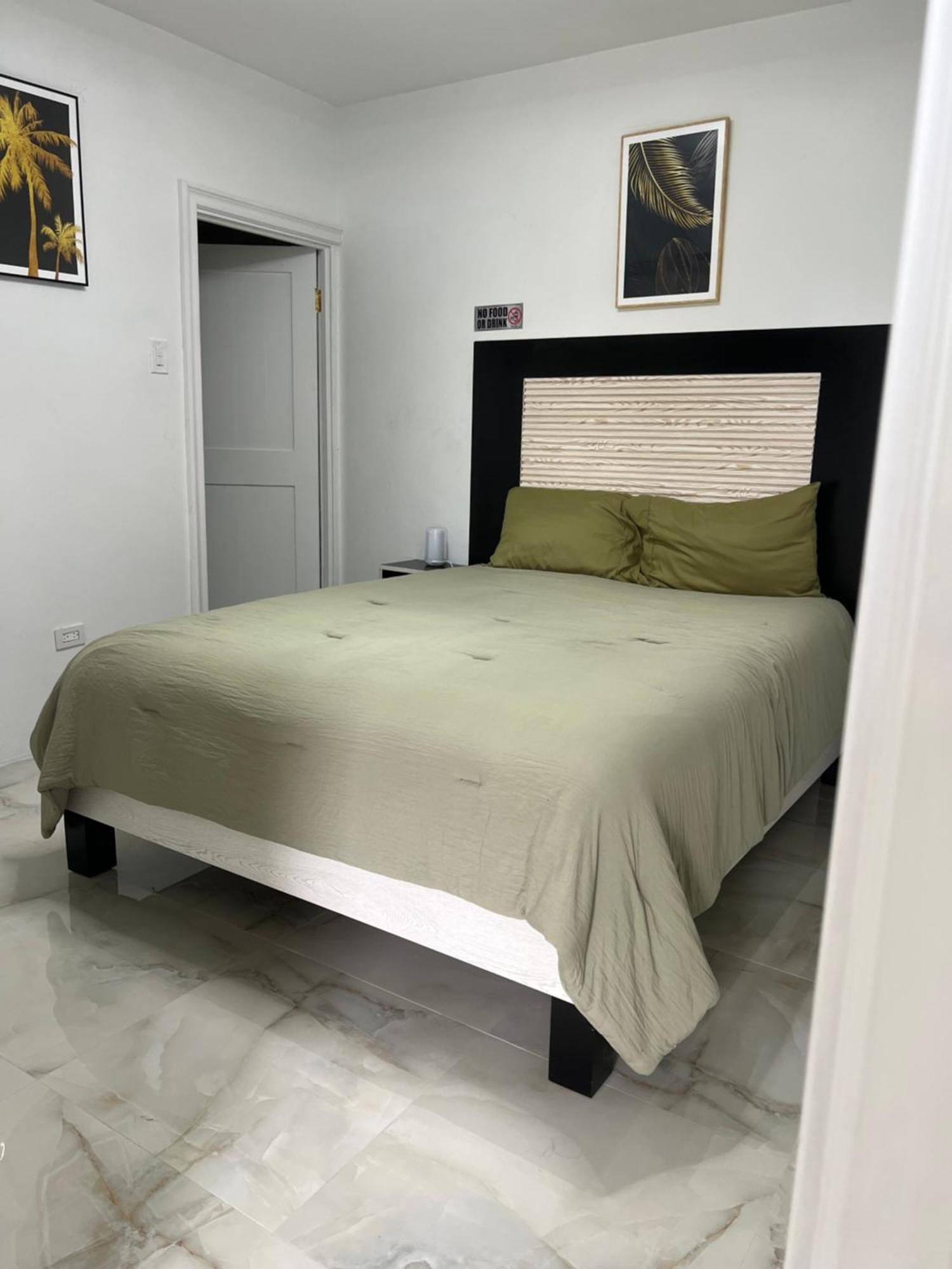 Apartamento Ironshore Seaview Montego Bay Exterior foto